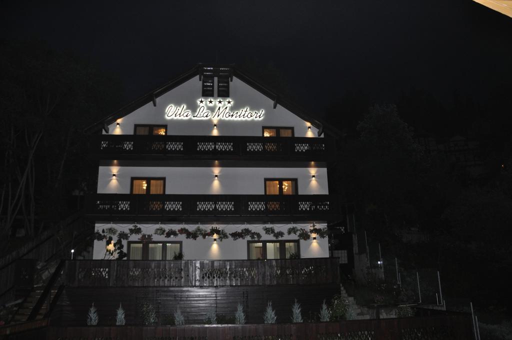 La Monitori Hotel Sinaia Room photo